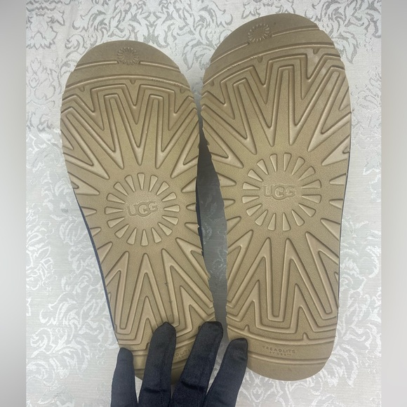 Ugg tasman slippers for men - Picture 6 of 9